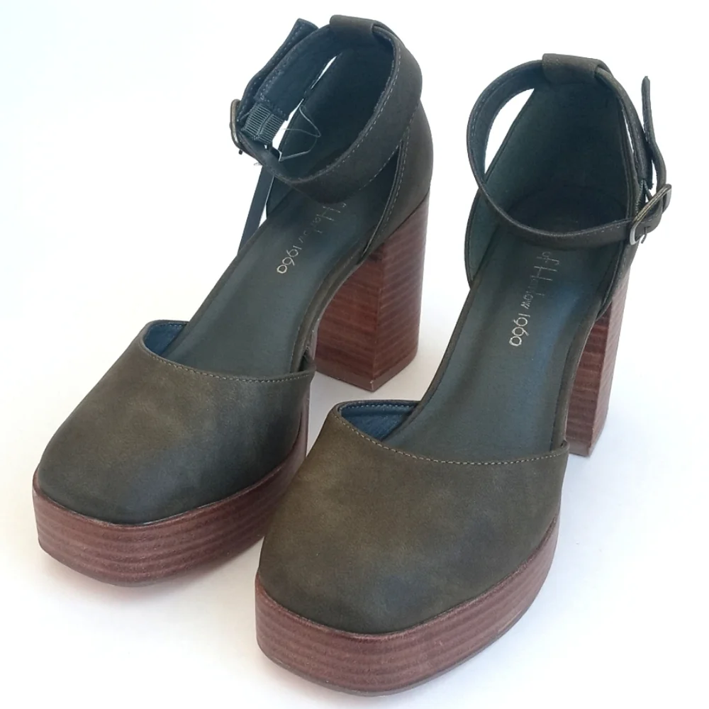 House of Harlow 1960 Olive Green Square Toe Ankle Strap Platform Heels 8M - Picture 13 of 16